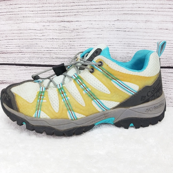 columbia trail running shoes